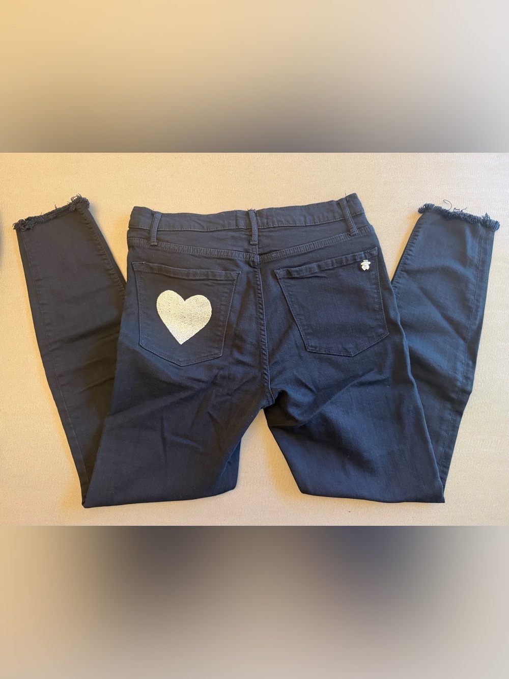 Black Orchid Carmen High Rise Ankle Fray- Heart Of Silver Size 29 Black Jeans